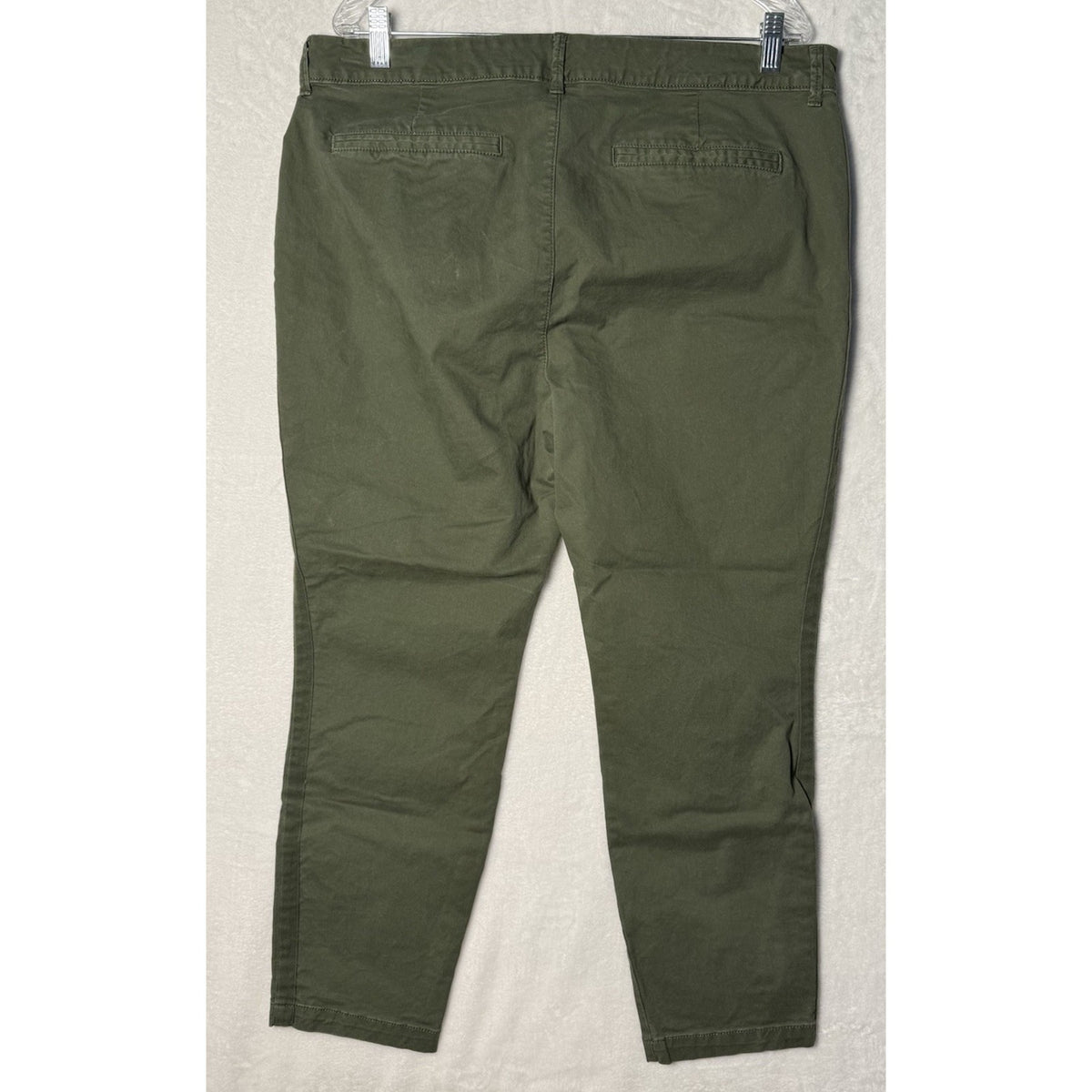 Old Navy Women’s Skinny Pants Size 16 Stretch Cotton Pixie Military Green