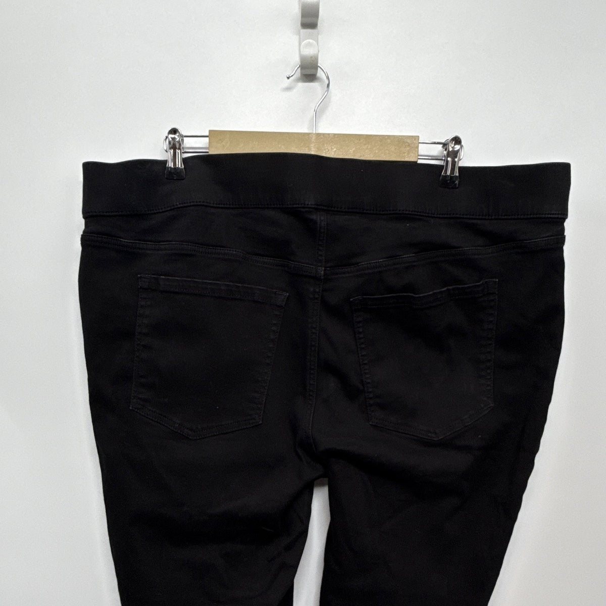 Lane Bryant Women’s Plus Size 22 Black High Rise Stretch Jegging Jeans Pockets