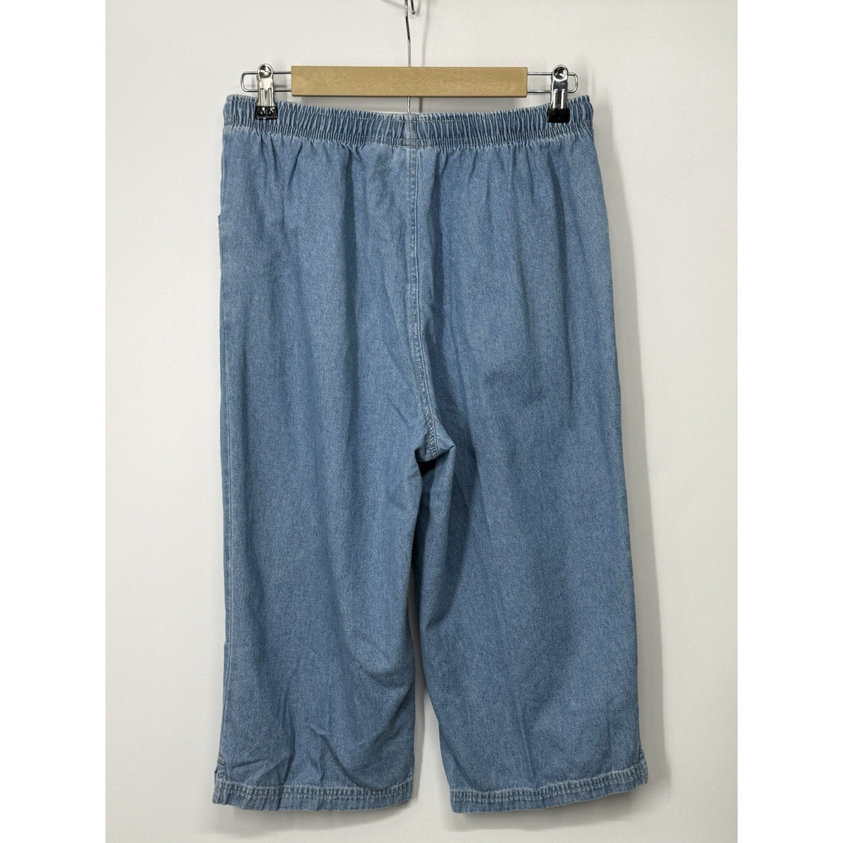 Kim Rogers Petite Medium Denim Capri Pants 100% Cotton Pull On Elastic Waist