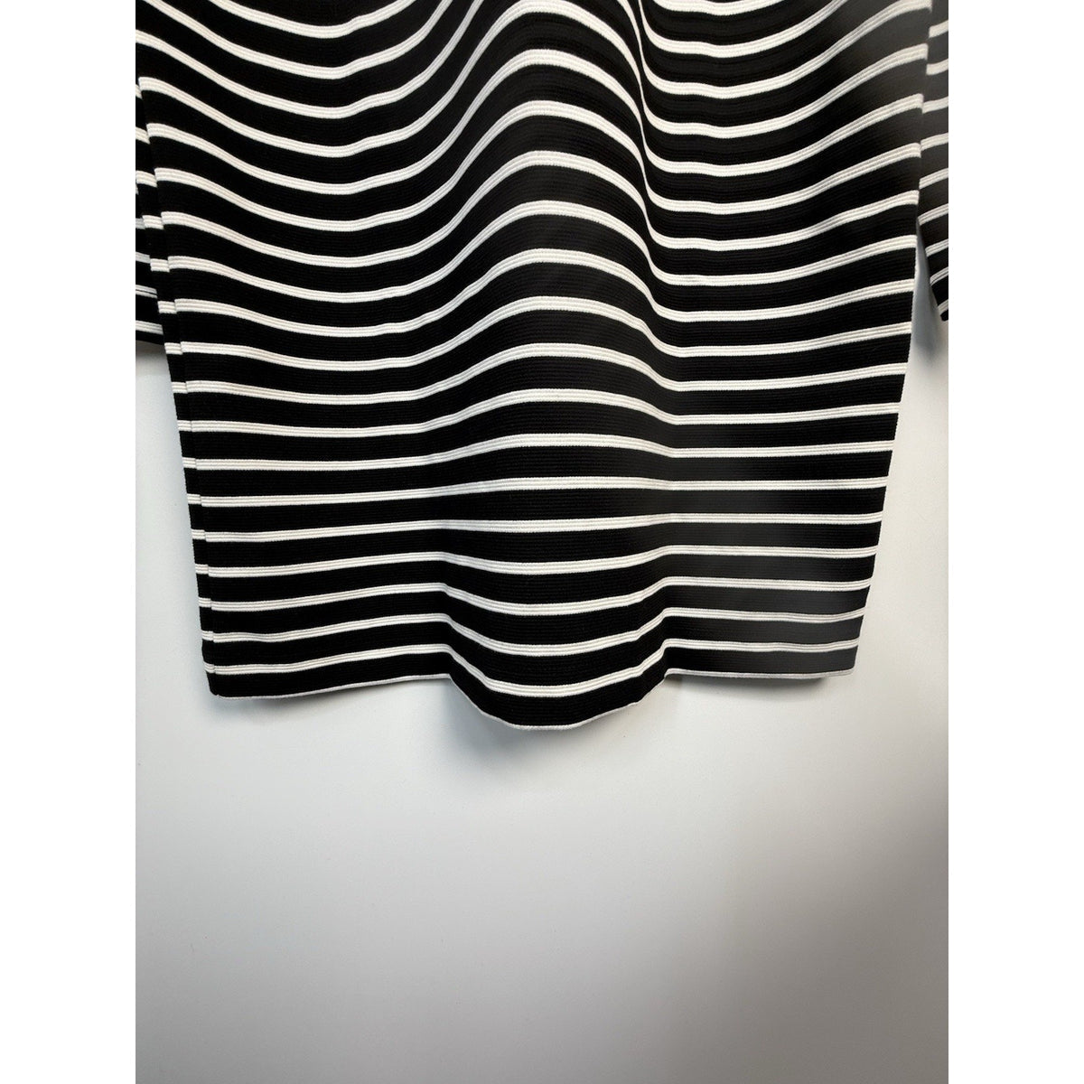 LOFT Black White Stripe Knit Shift Dress Size S 3/4 Sleeve Stretch Classic