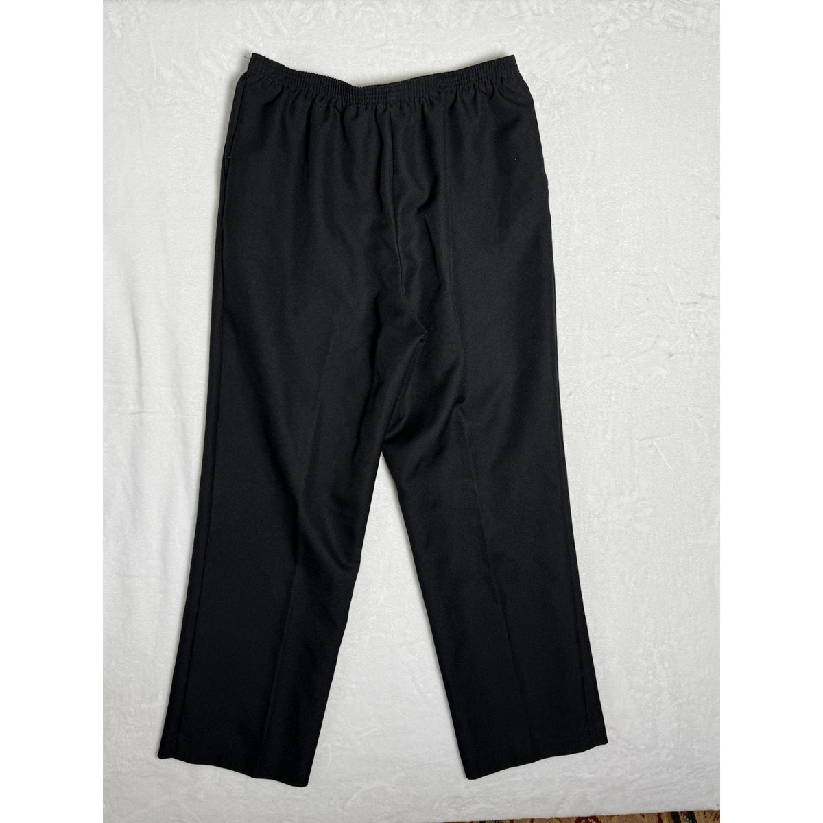 Alfred Dunner Black Pull On Pants Women’s 12 Straight Leg Elastic Waist 29.5
