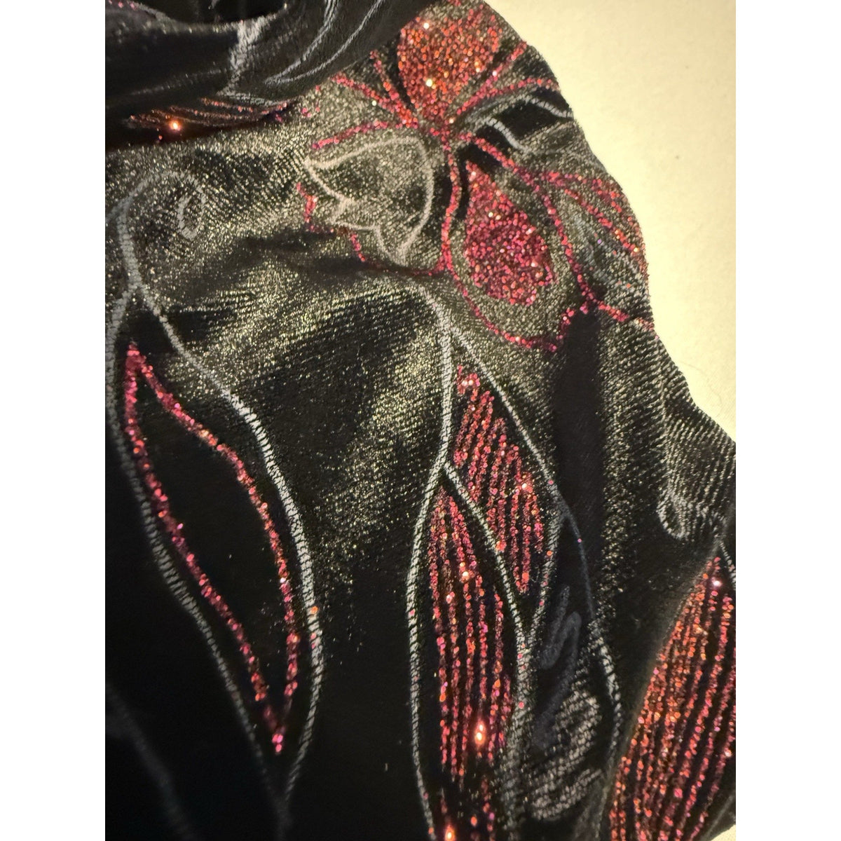 Leslie Fay Womens L Black Red Floral Velvet Glitter Cowl Neck Long Sleeve Top