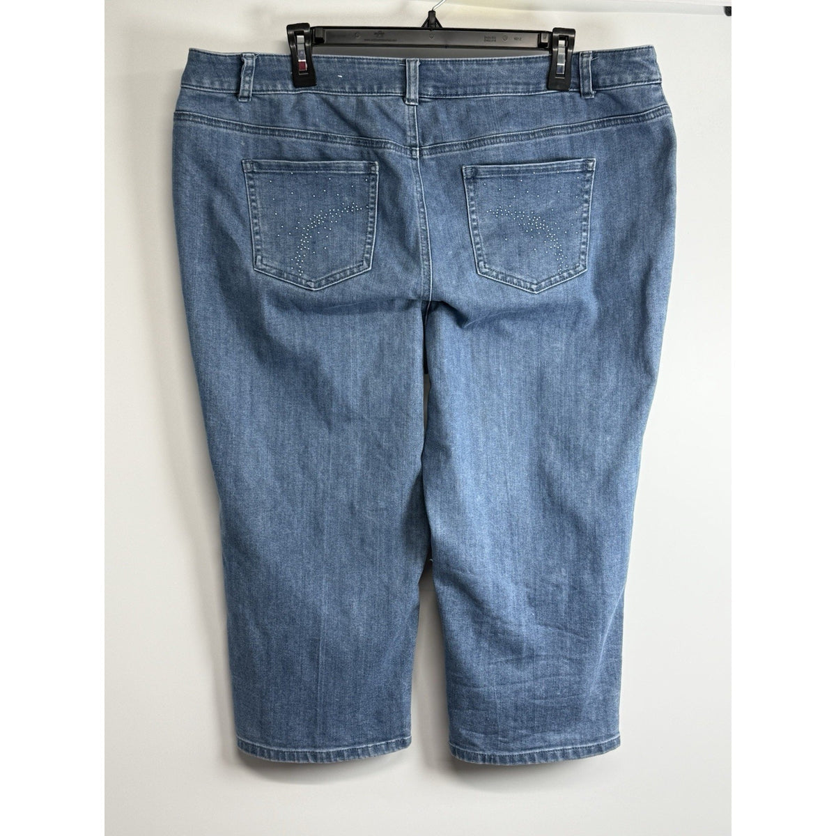 CJ Banks Capri Jeans 16W Rhinestone Pocket Stretch Denim