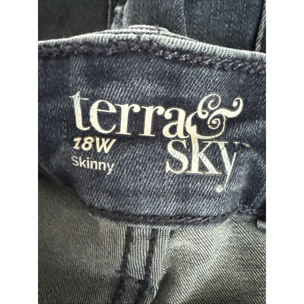 Terra & Sky Jeans - Womens Size 18W Skinny Blue - High Rise 5 Pocket Stretch