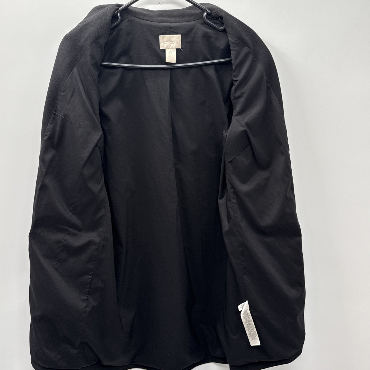 Chico's 0 Sz Small Jacket Black Sleek Crepe Duster Long Sleeve Gold Zip Open