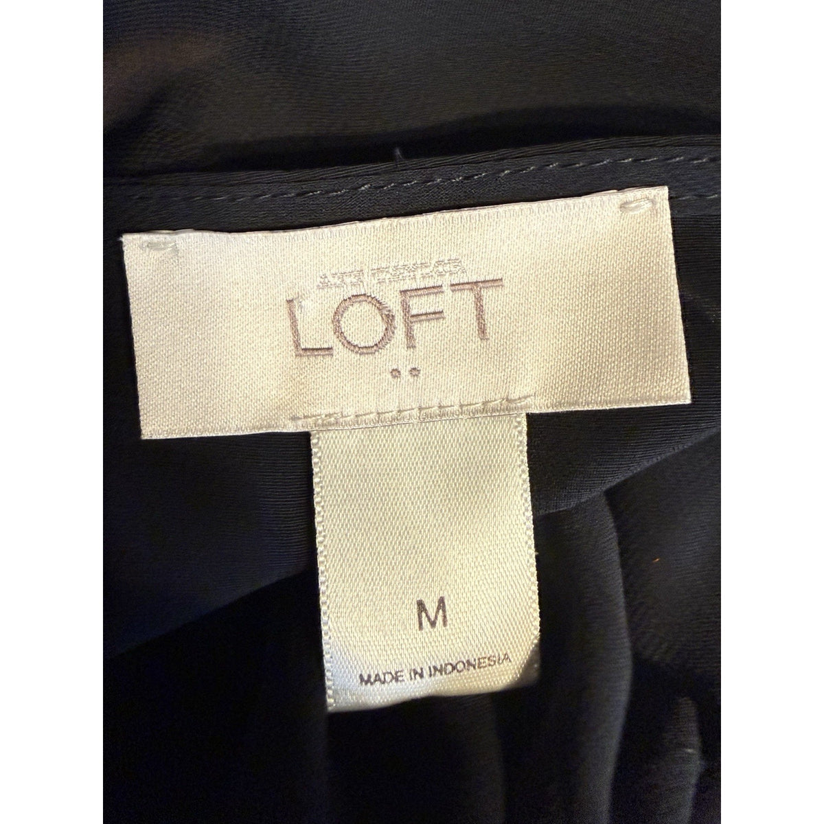Ann Taylor Loft Top Womens Medium Black Tiered Ruffle Tunic Whimsical Fairy Goth