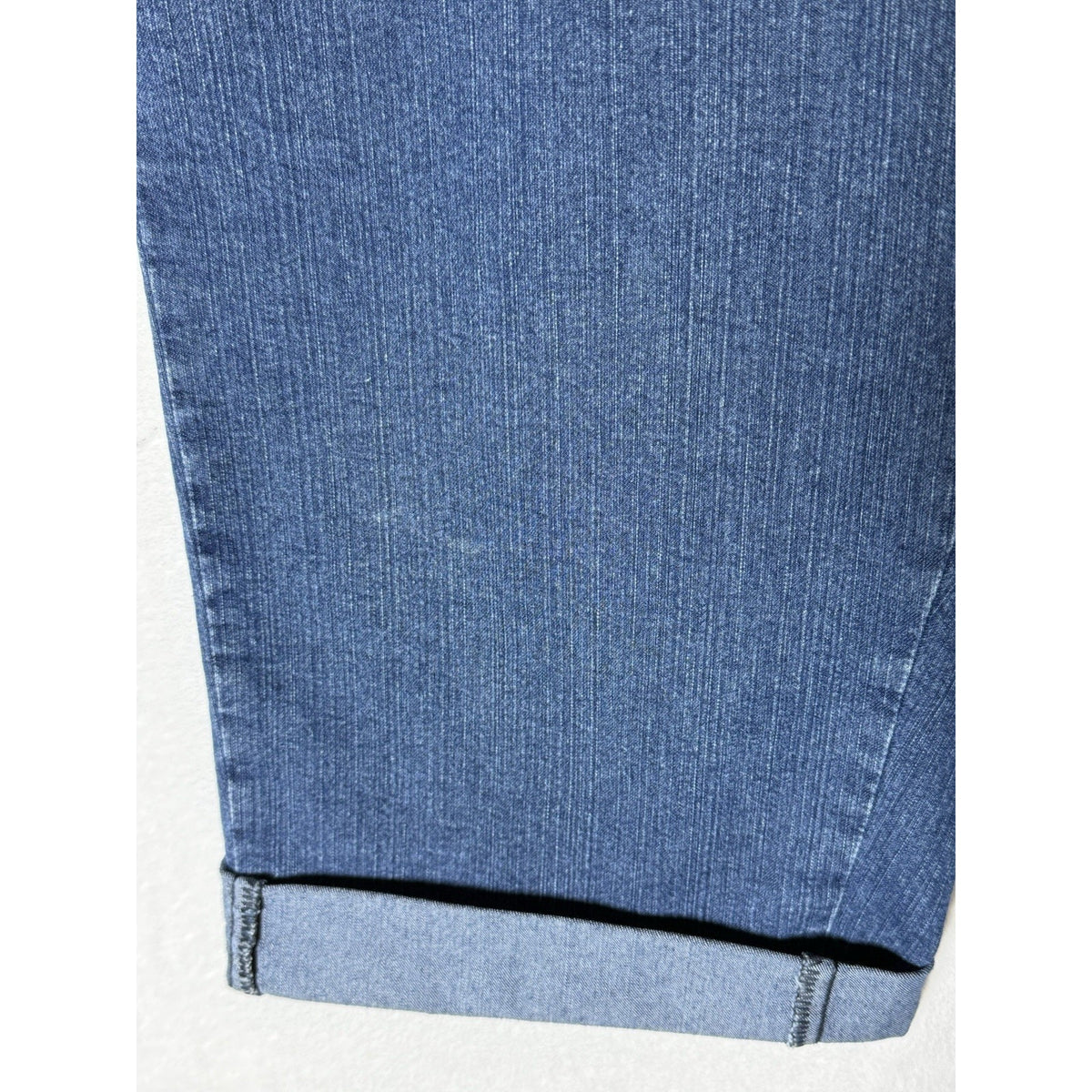 Chic Classic Collection Capris Womens 16 AVG Stretch Denim Cuffed Blue Pull On