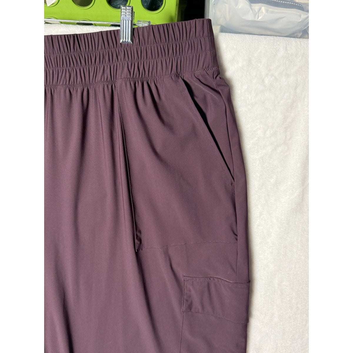 Old Navy Women’s XXL Tall High-Waisted SleekTech Cargo Pants Boxwood Purple