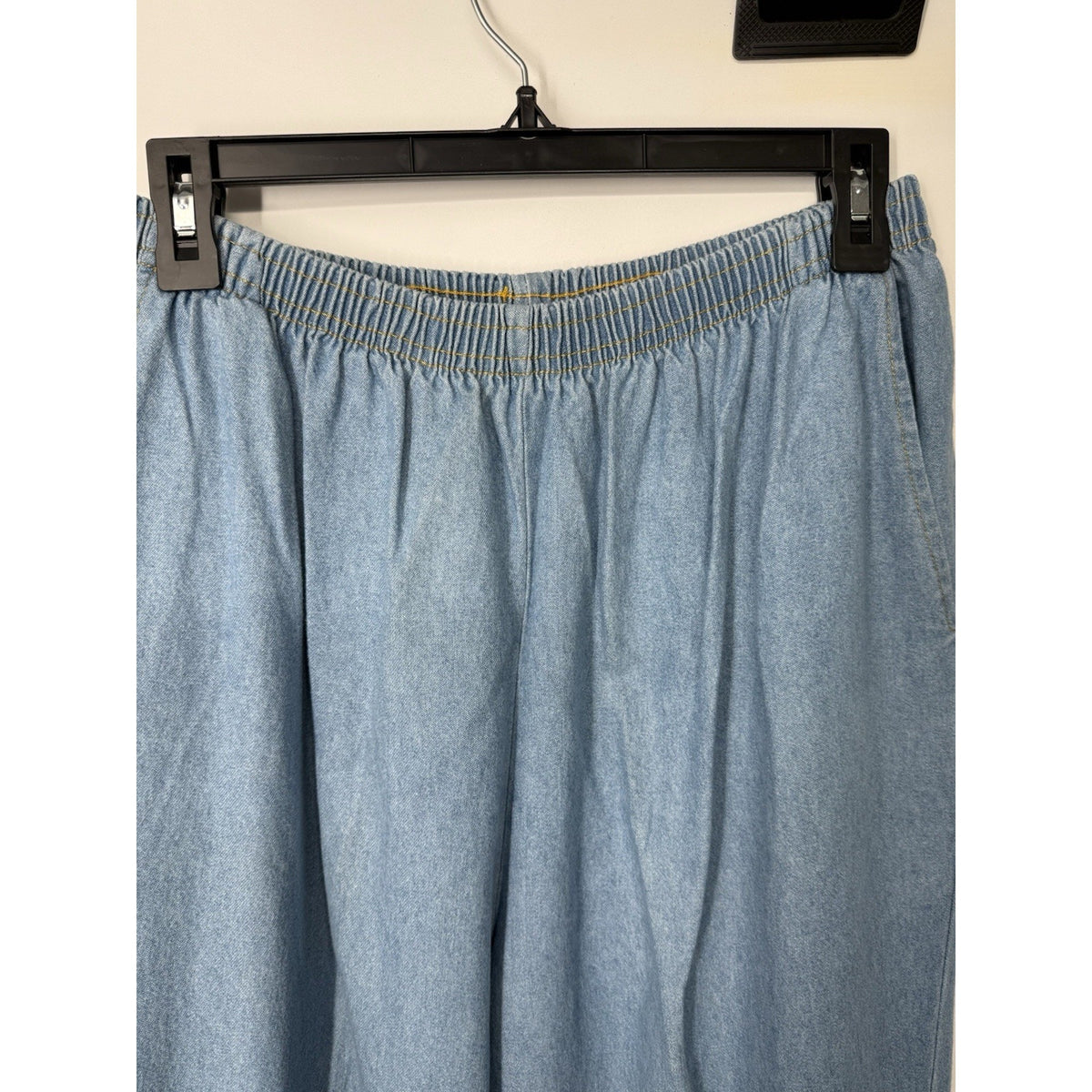 Wildflowers USA Pull On Denim Pants Large Cotton Cropped Tapered Cuffed Blue