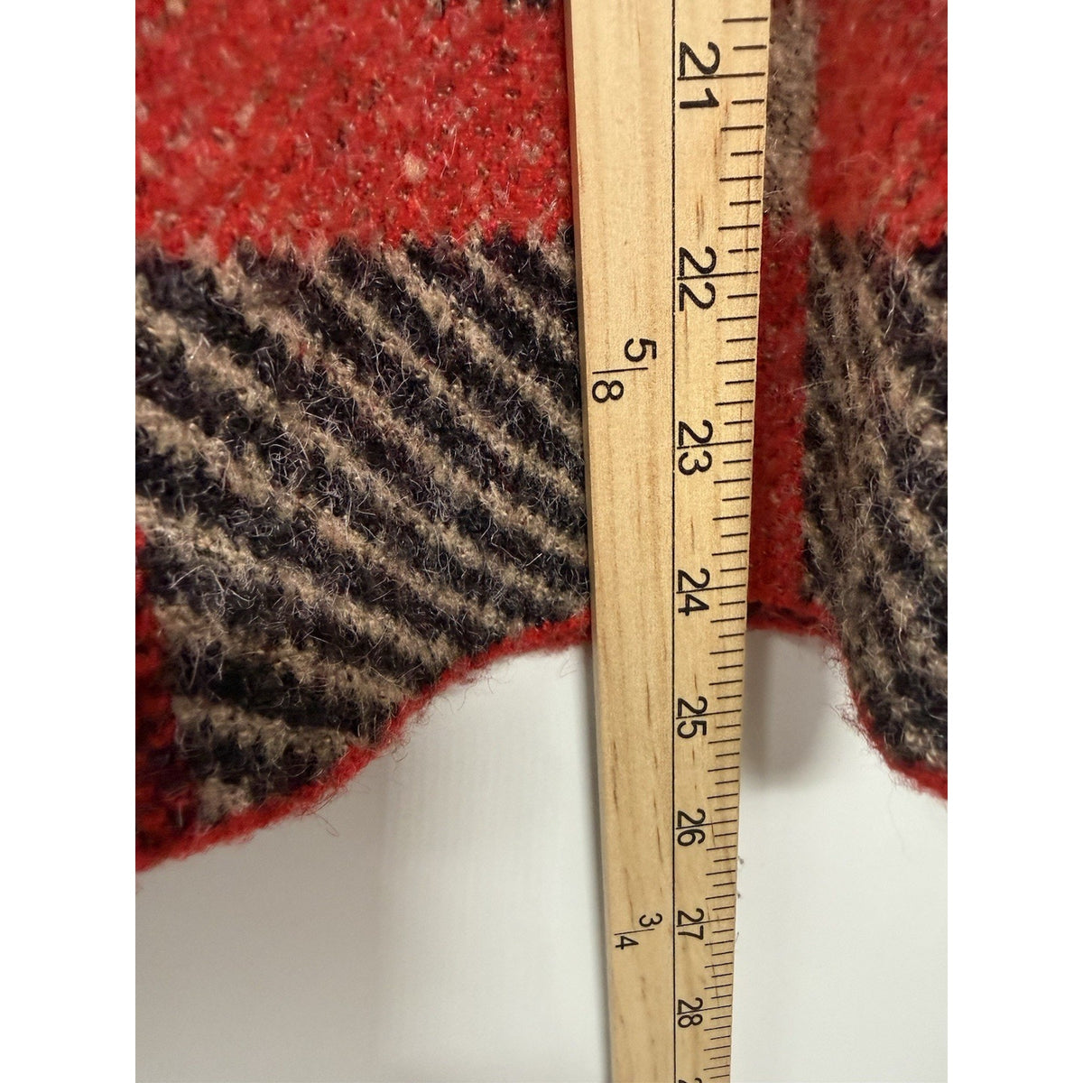 Cyrus Cardigan Sweater Snap Button Red Check Plaid Women Size Medium Academia