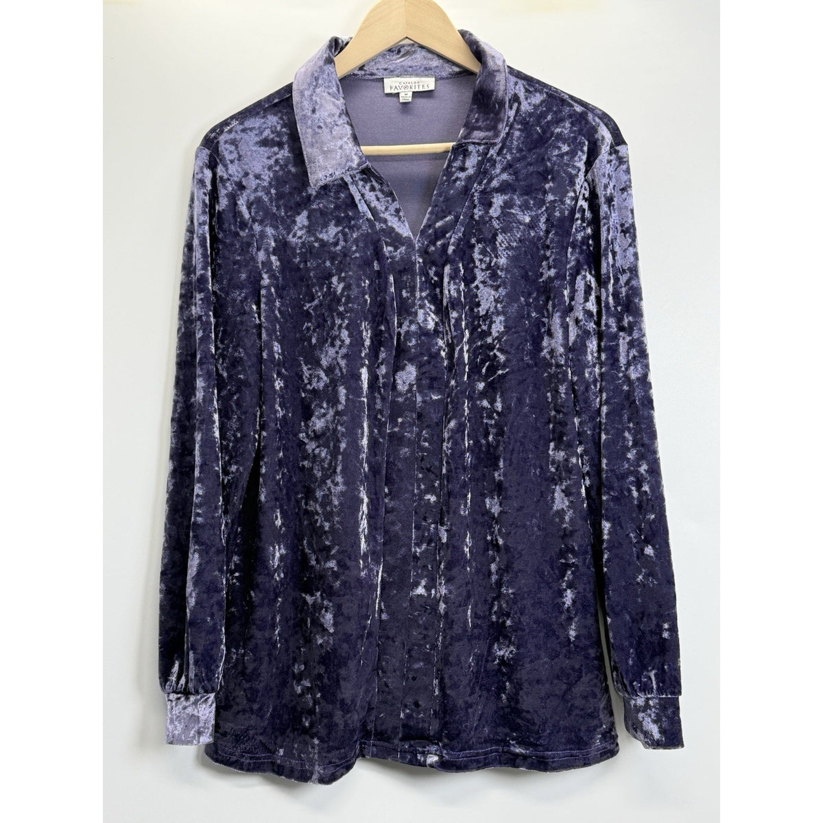 Catalog Favorites Purple Crushed Velvet Long Sleeve Blouse Women’s M