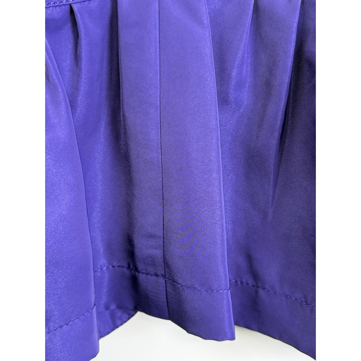 Chaus Women Purple Satin Look Jacket Blazer Long Sleeve SZ 6P Zip & Snap Closure
