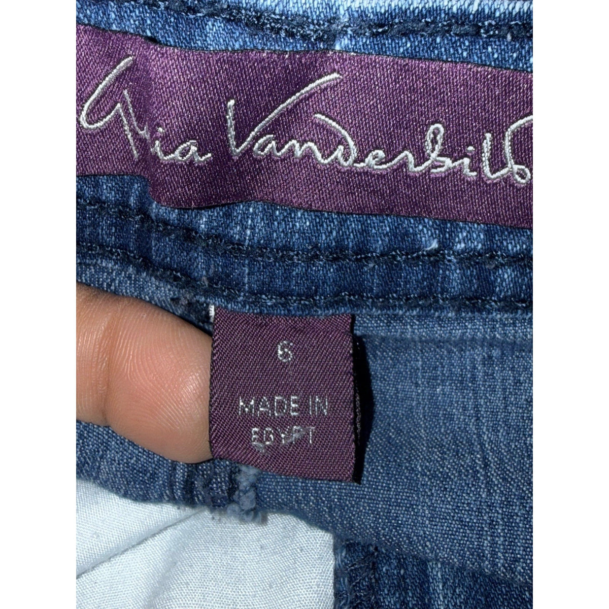 Gloria Vanderbilt Amanda Capri Jeans Womens 6 Blue Stretch Denim Mid Rise
