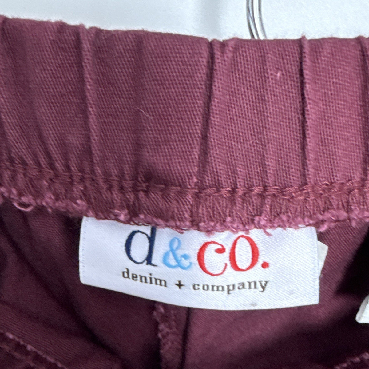 d&co. denim + company Women’s 1XP Petite Burgundy Pull On Pants Pockets
