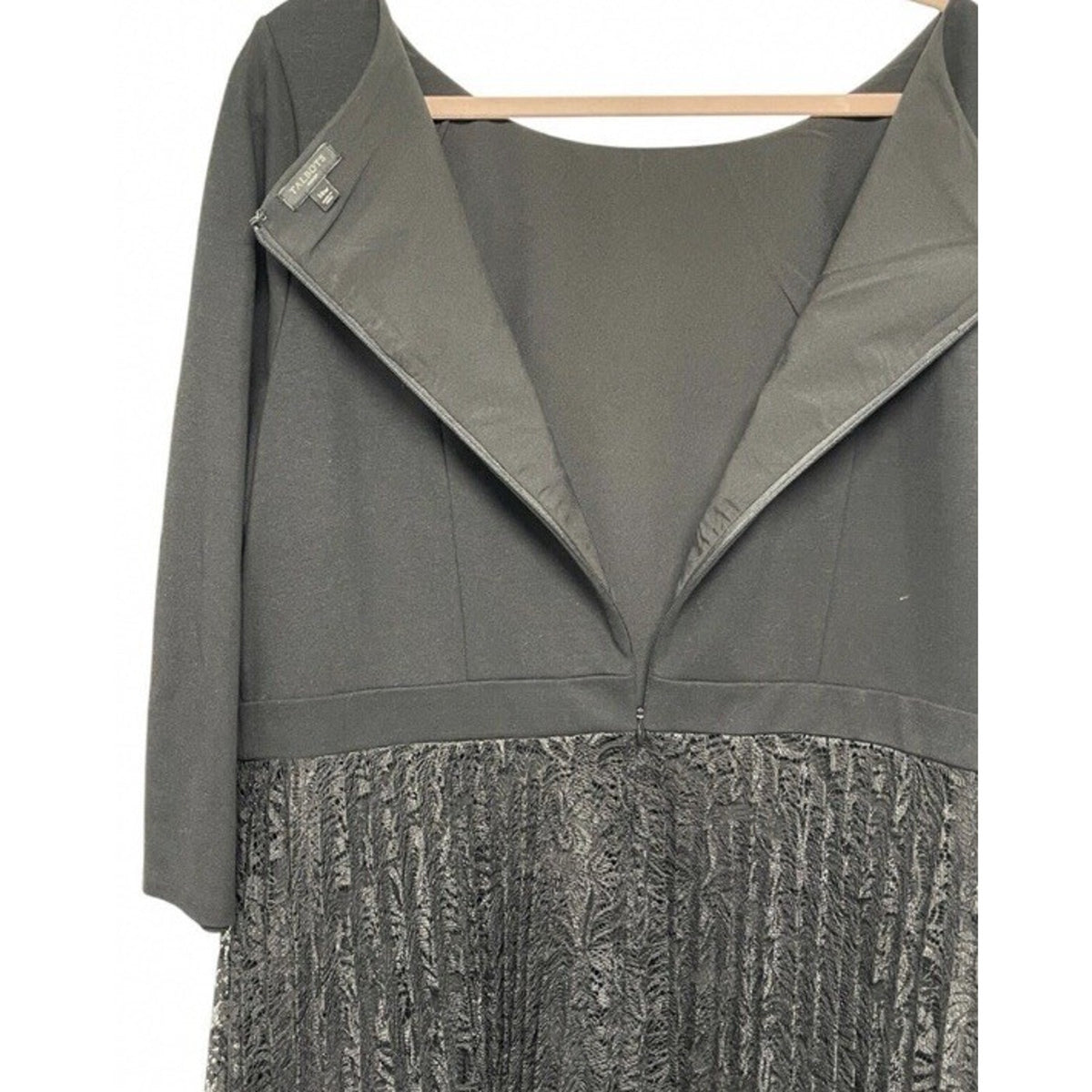 TALBOTS Woman Black & Lace Dress Pleated ,Timeless Formal Style Sz 14W