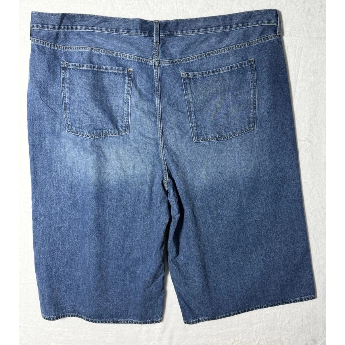 Old Navy Baggy Wide Leg Jeans Womens 30 NWT Mid Rise Drapey Denim Cropped