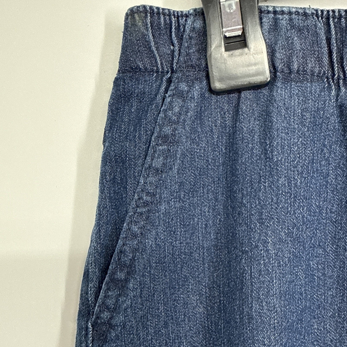 Southern Lady Women’s Size 12 Pull On Capris Pants Denim Jeans Elastic Waist