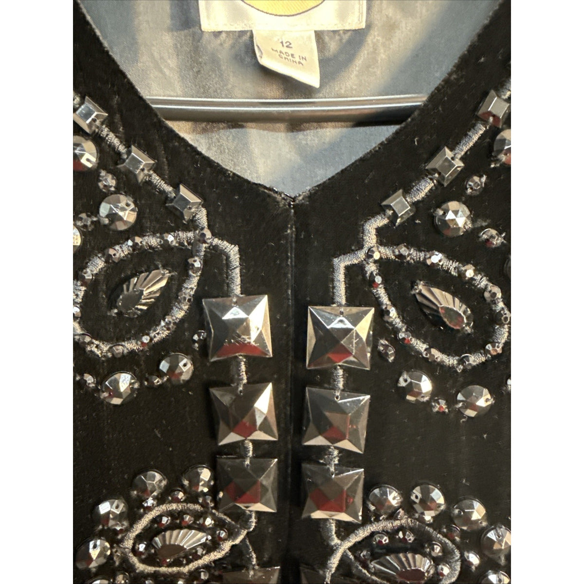 Talbots Black Velvet Beaded Embellished Tunic Top LS Women Sz 12 Gothic Romantic