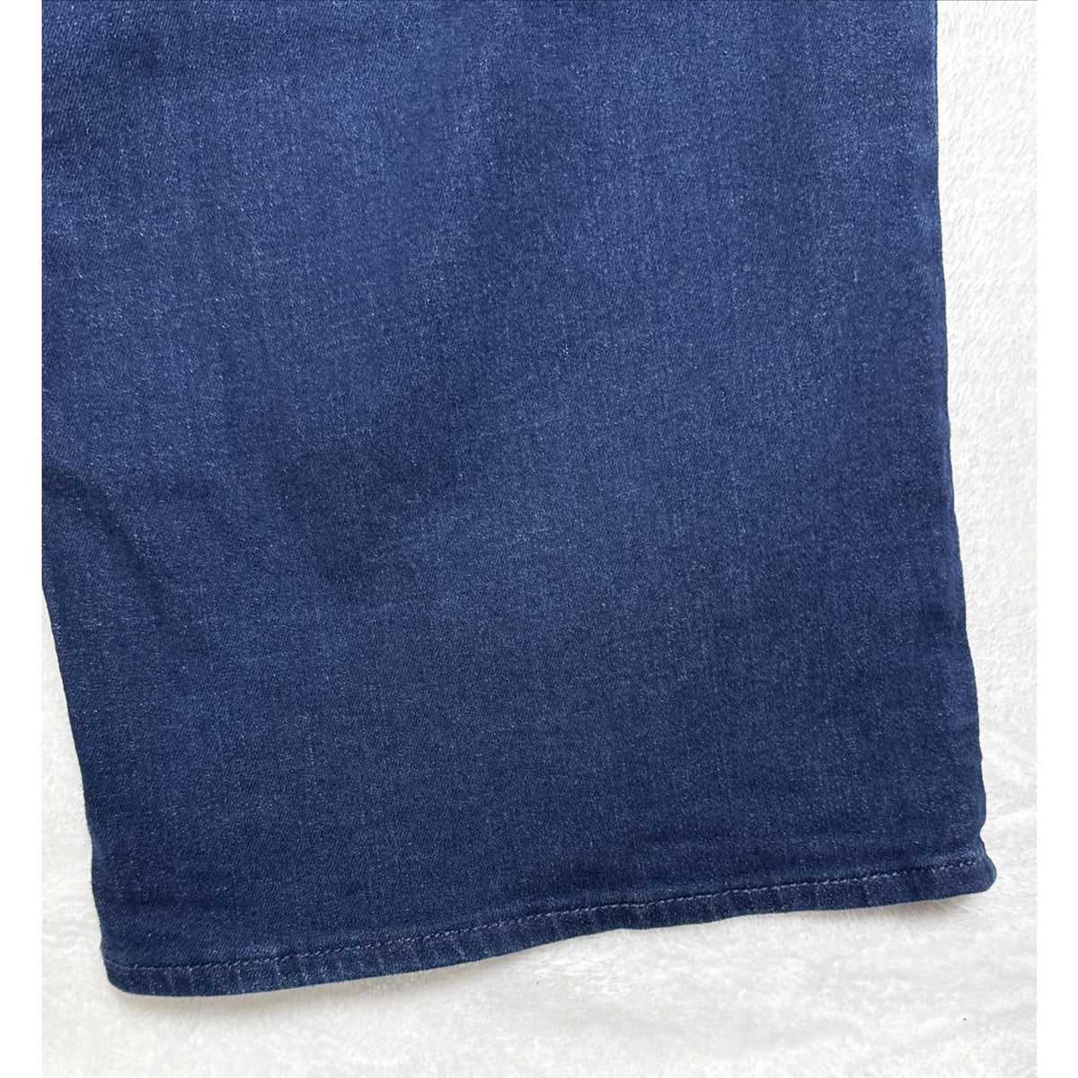 Women’s Old Navy High-Rise WOW Flare size 16 Dark Blue Denim Wash Stretch Jeans