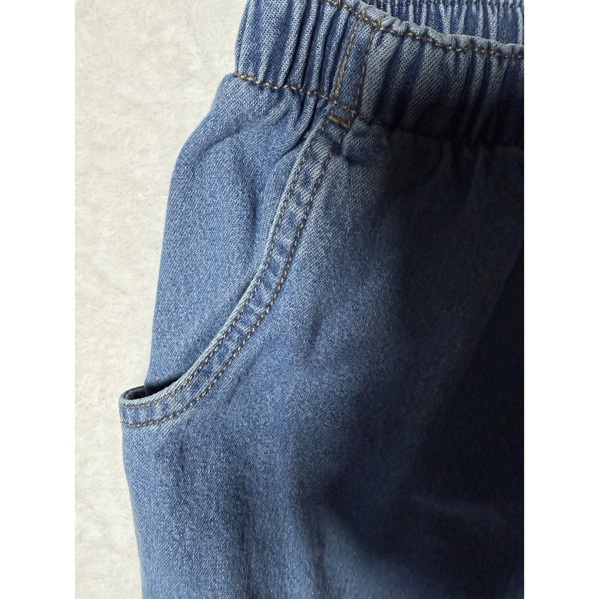 Kim Rogers Women's Petite 8P Blue Medium Wash High Rise Elastic Waist Tapered