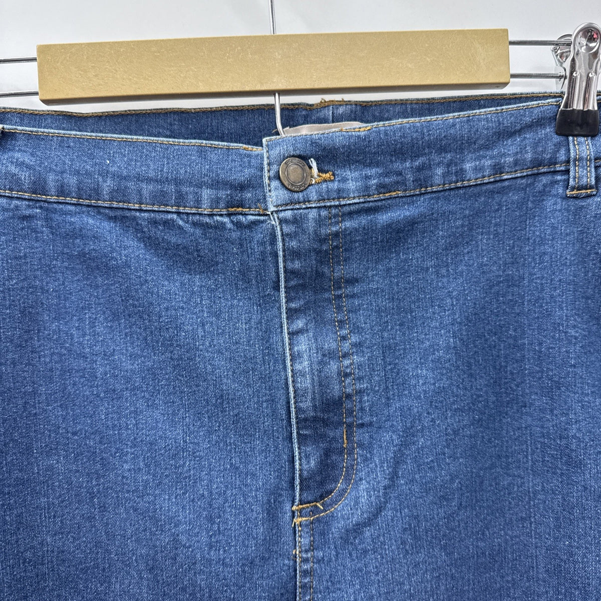 Woman Within Jean 24” Inseam Crop Pants, Blue Denim Sz 24W 5 Pocket Stretch