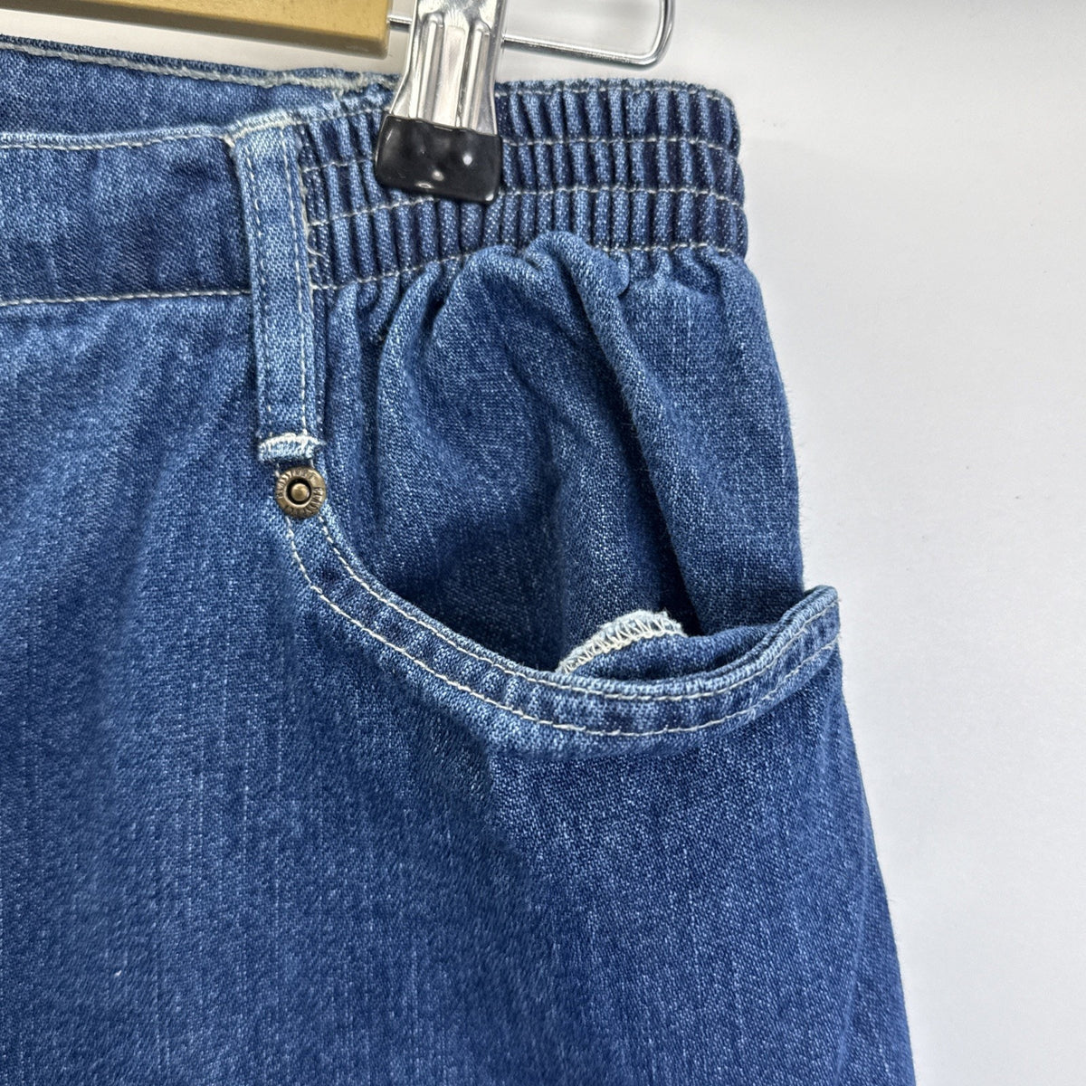 Blassport Tapered Jeans Womens 10 Short Blue High Rise Elastic Back 100% Cotton