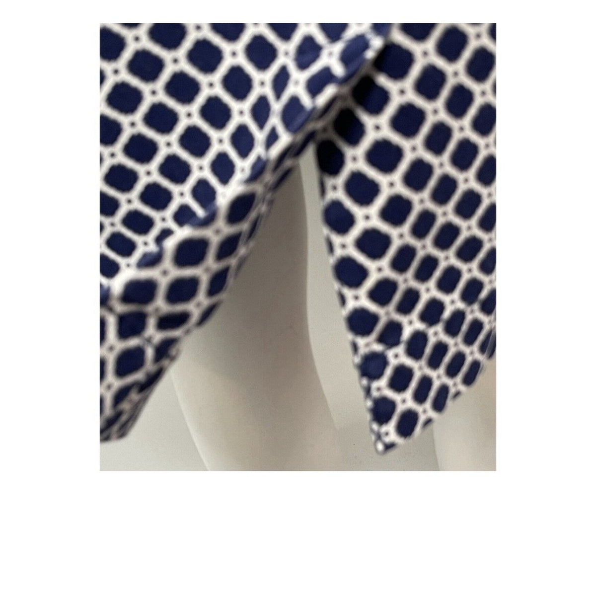 Chadwicks of Boston A Line Skirt Classic Stretch Size 10 Navy Blue White Pockets