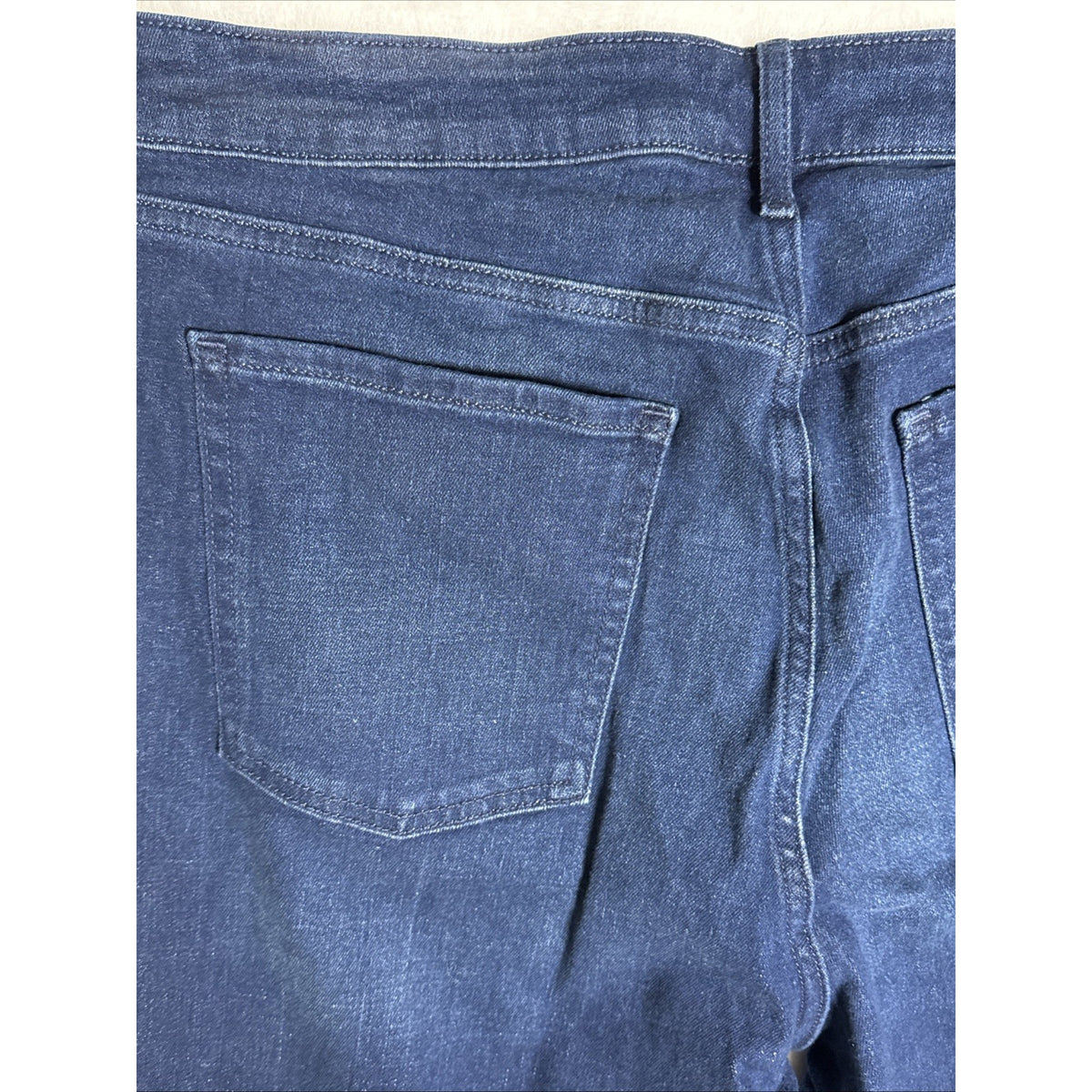Women’s Old Navy High-Rise WOW Flare size 16 Dark Blue Denim Wash Stretch Jeans