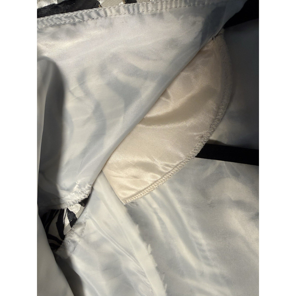 Alex Evenings Women’s L Black Ivory Abstract Tie Belt Lined 3/4 Sleeve Jacket