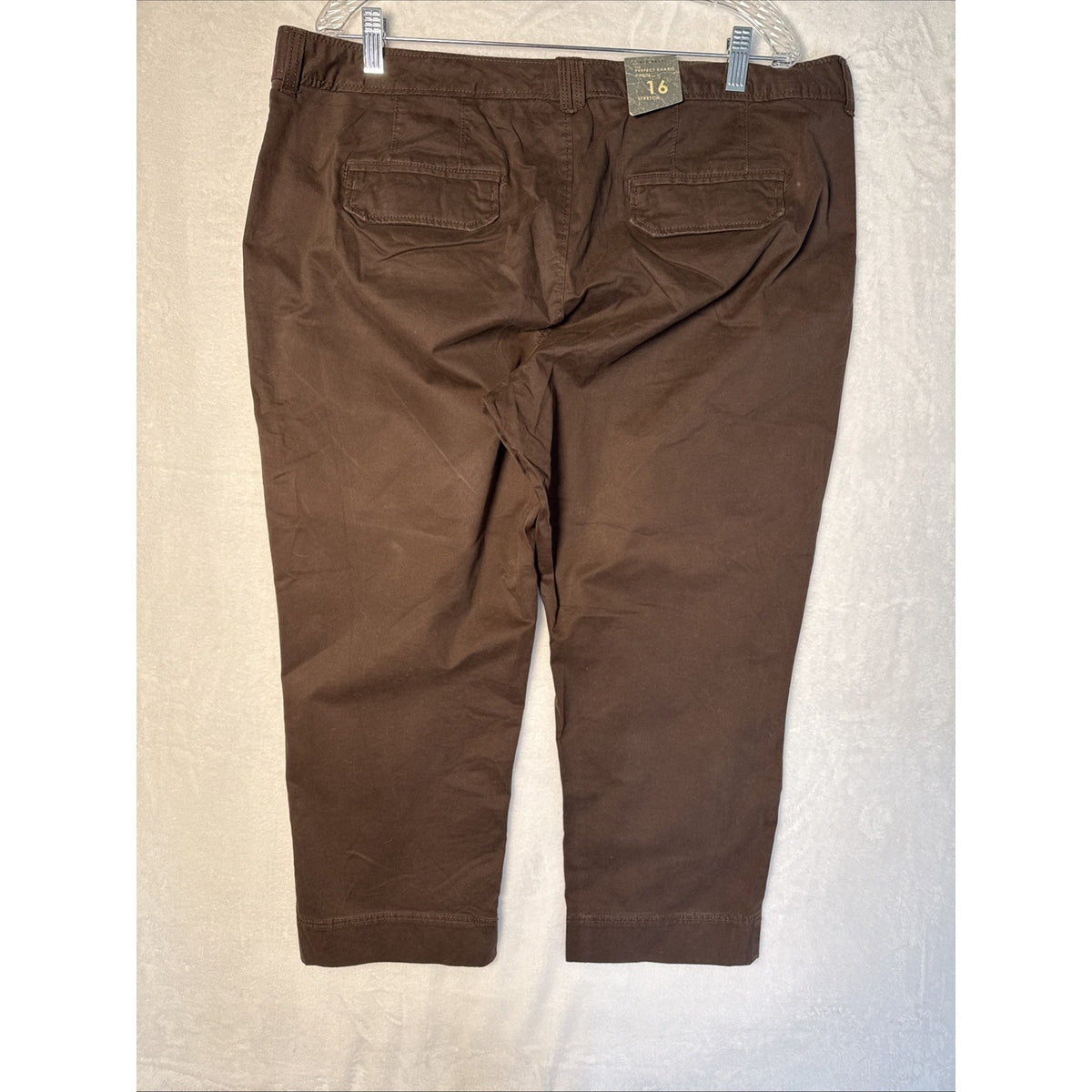 Old Navy Women Perfect Khaki Capris Pants Chocolate Brown Size 16 Casual