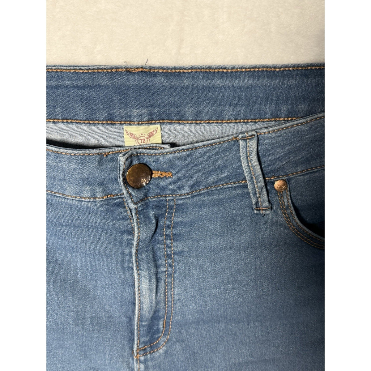 Faded Glory Womens Plus 18W Blue Denim Bermuda Shorts High Rise Stretch 7"