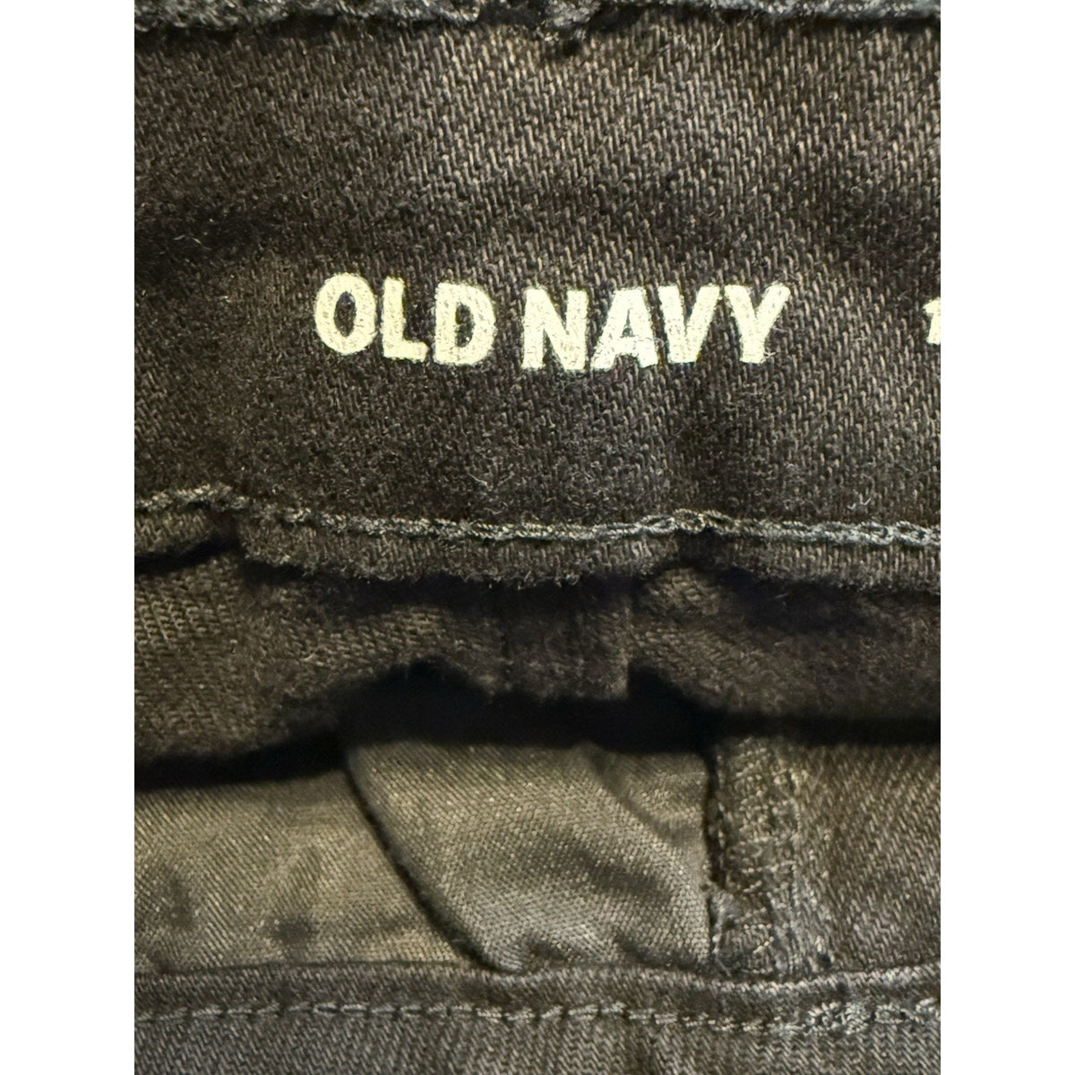 Old Navy High Rise O.G. Straight Secret Smooth Pockets Size 18 Black Jean Shorts