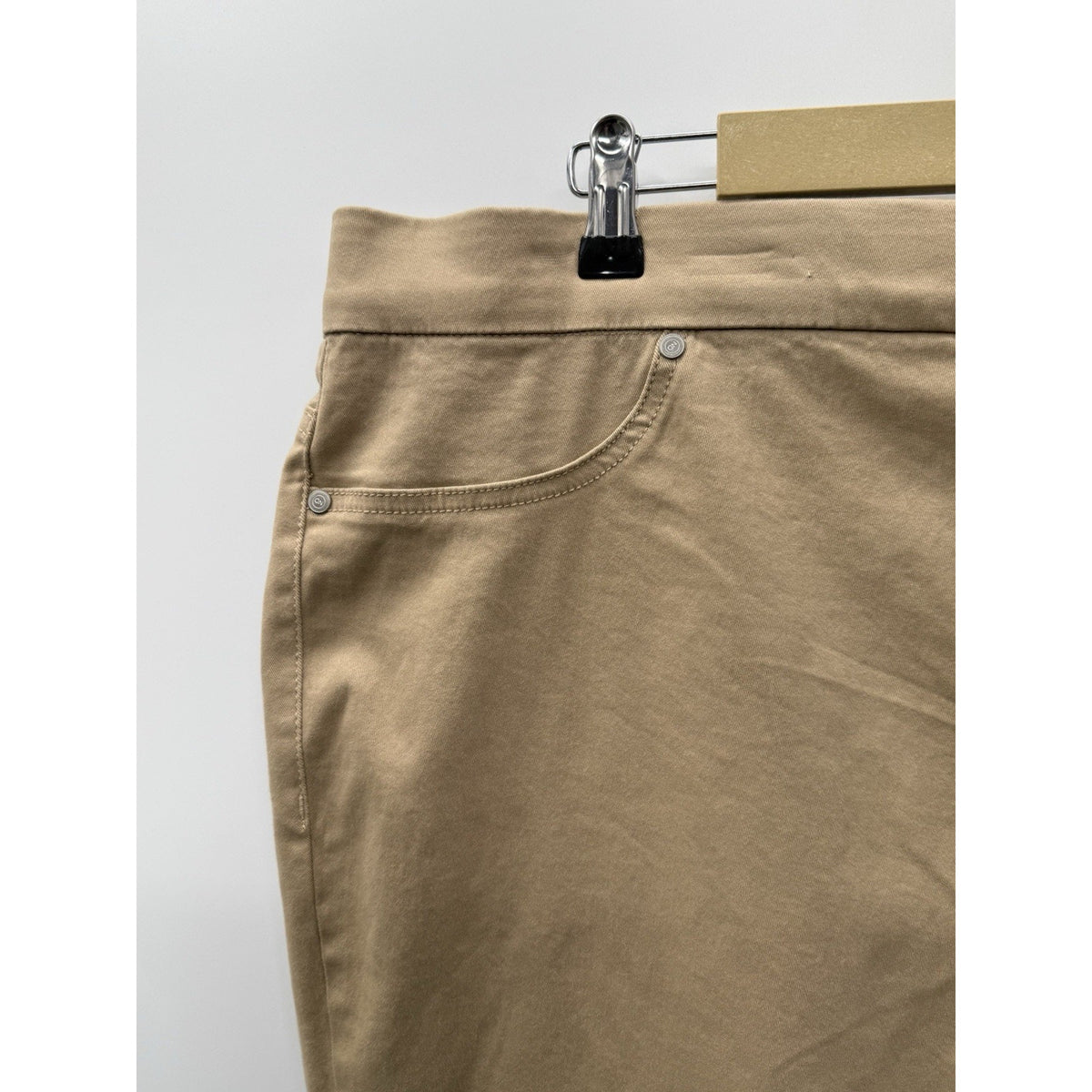 New Directions Curvy 22W Pull On Skinny Pants Khaki Tan Stretch Plus Size NWT