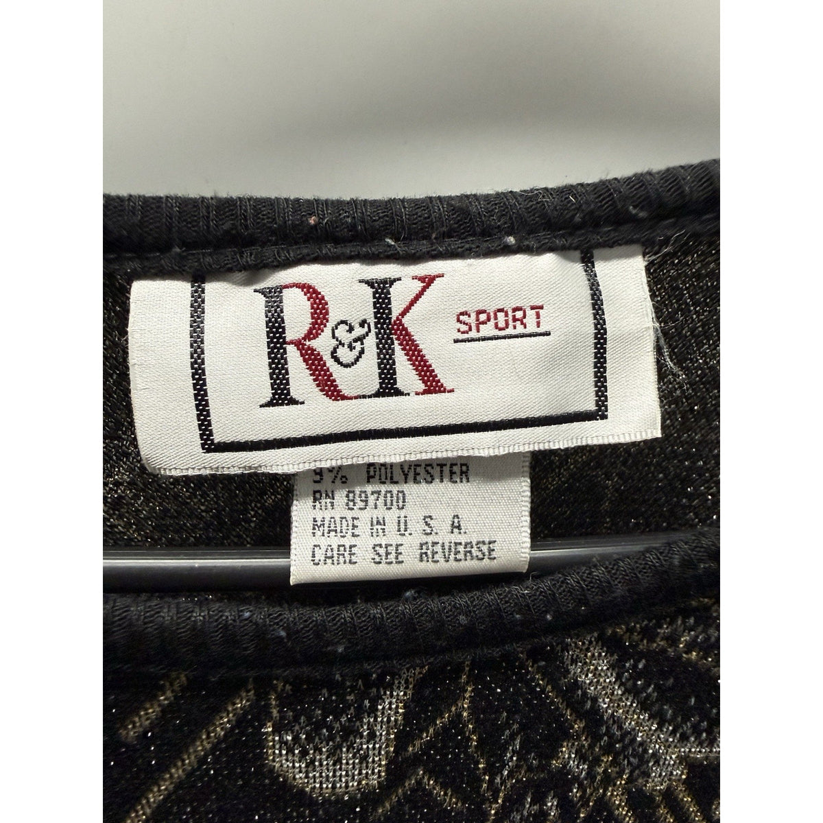 R&K Sport Women L Black Gold Floral Metallic Lightweight Knit Tunic Top USA