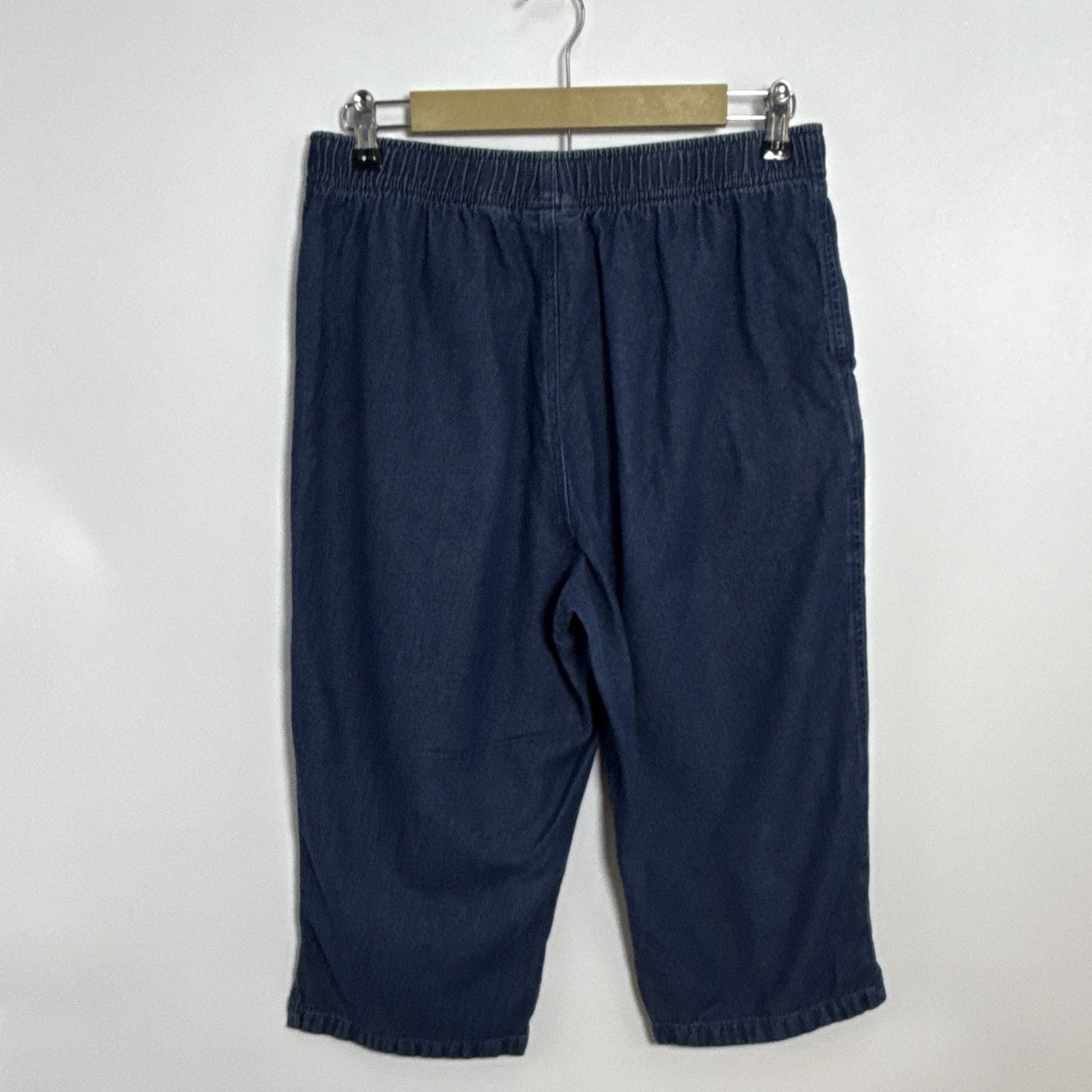 Gloria Vanderbilt Casuals Women’s Blue Denim Pull On Capri Pants M Pockets