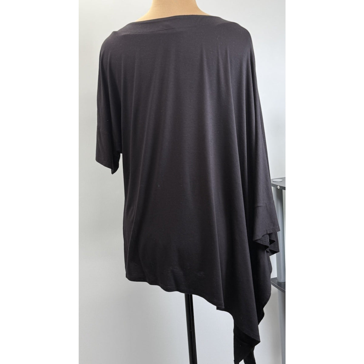 Peck & Peck Black Asymmetrical Tunic Top Women Small Lagenlook Minimalist