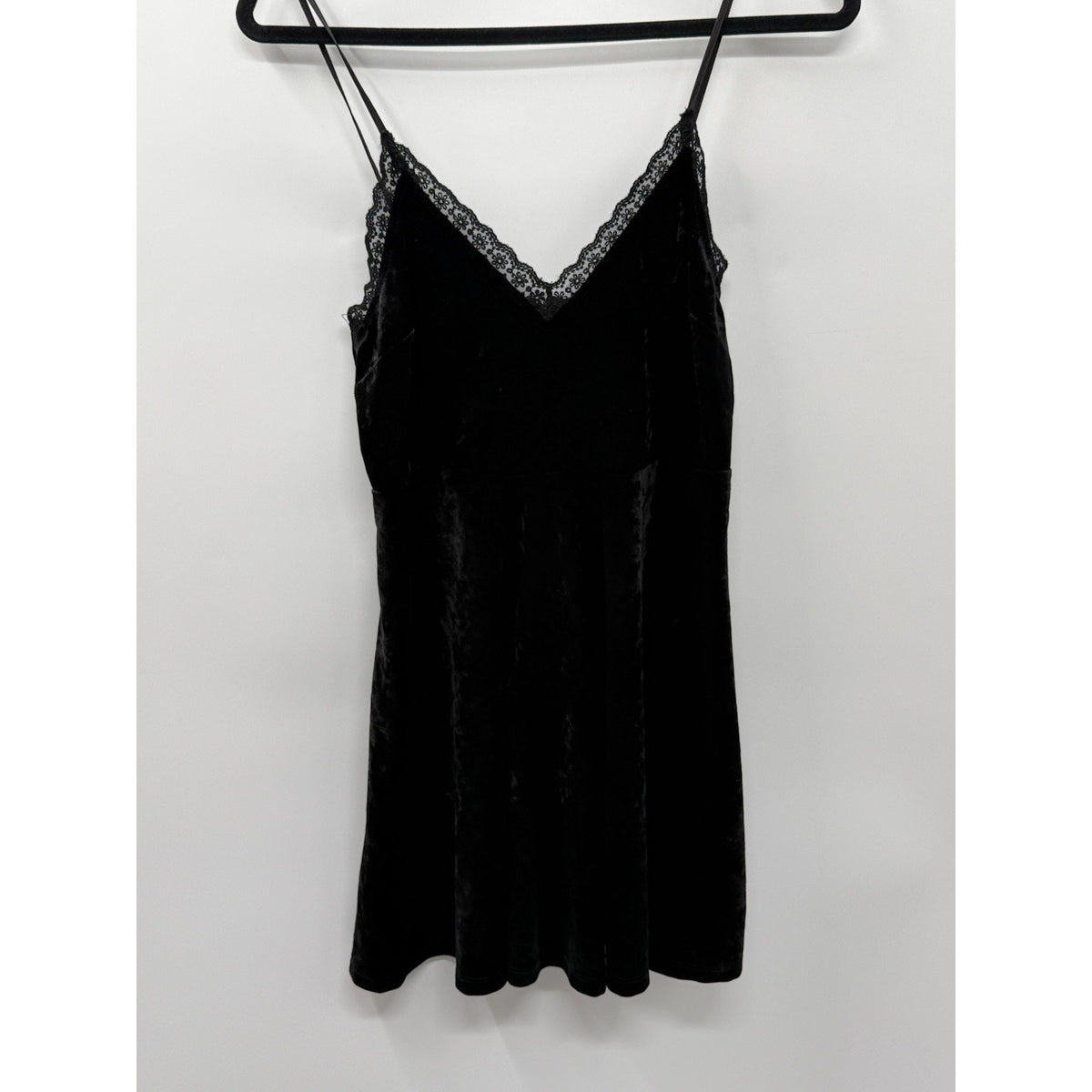 Forever 21 Black Velvet Slip Dress Lace Trim Goth Coquette Grunge Y2K L NWT