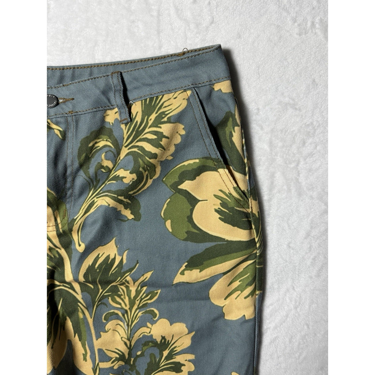 Women’s XL Floral Capri Pants Blue Green Yellow Lightweight Cropped Casual