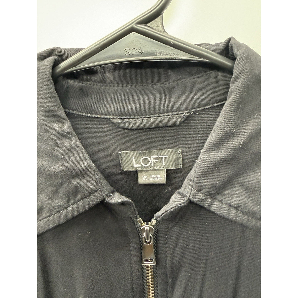 LOFT Black Zip Front Jumpsuit XS Long Sleeve Rayon Roll Tab Utility Pockets