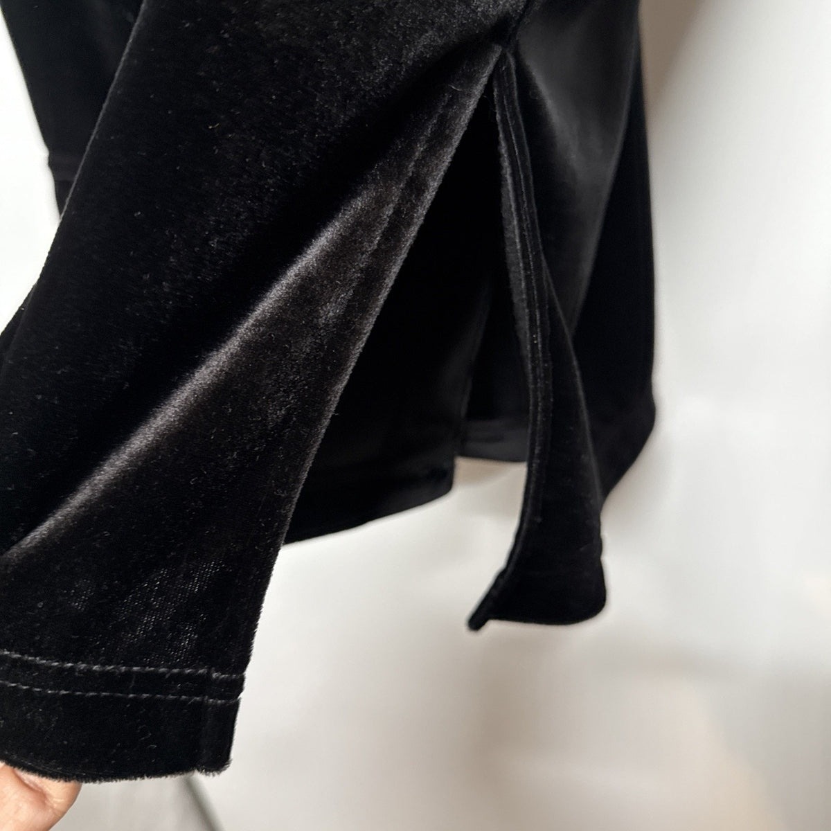 Vintage Honors Button Shirt Women's Black Suede Velour Y2K Collared Large
