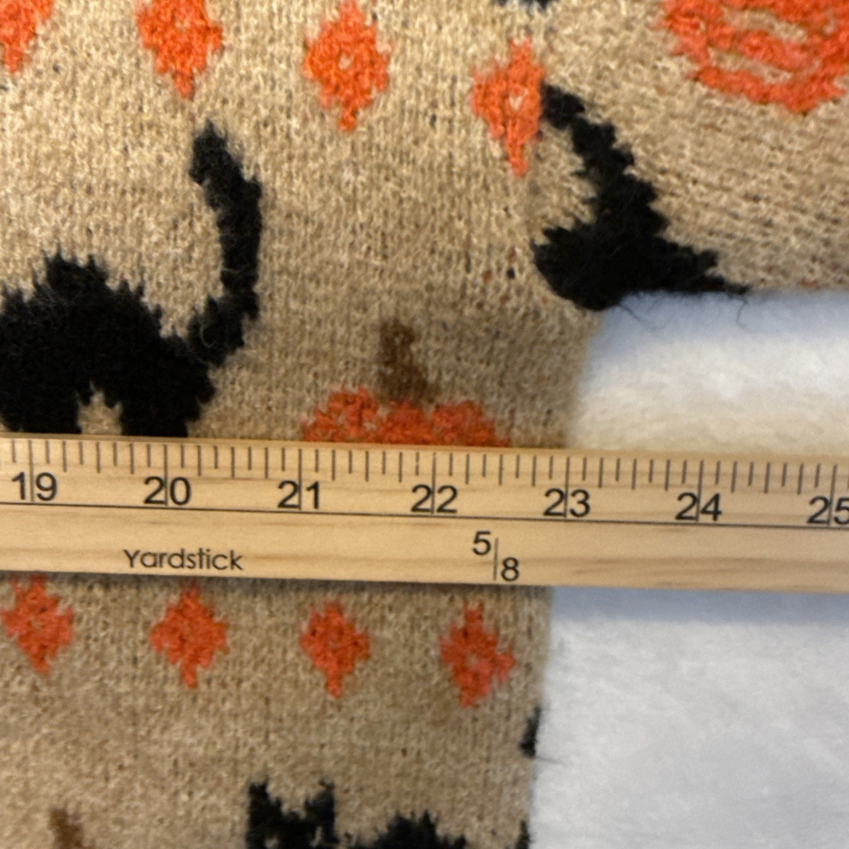 Vince Camuto Women's M Tan Knit Crew Neck Long Sleeve Halloween Cat Pumpkin NWT