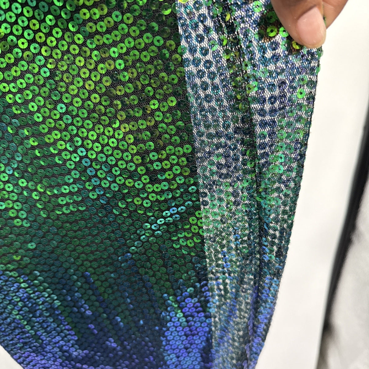 Ashley Stewart Sequin Jogger Pants Womens 18/20 Plus NWT Green Blue Sparkle