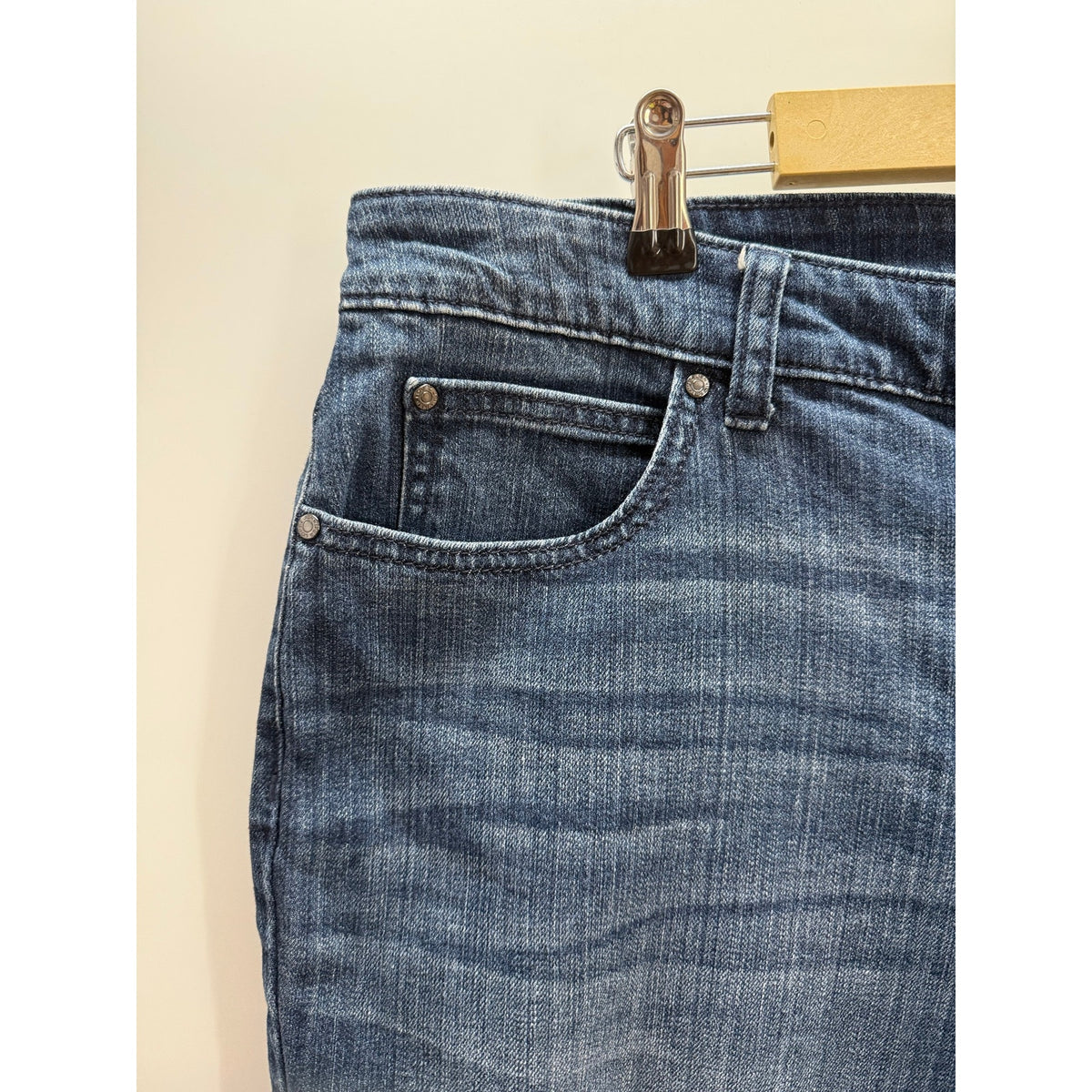 JLo Blue Jean Denim Cuff Pants 5 Pocket Distressed Women’s Size 18W