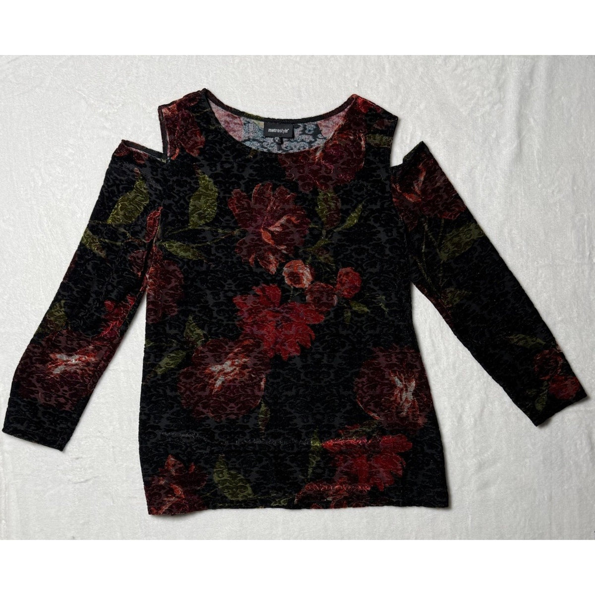 Metrostyle XL Whimsy Goth Velvet Burnout Floral Cold Shoulder Top Dark Romantic