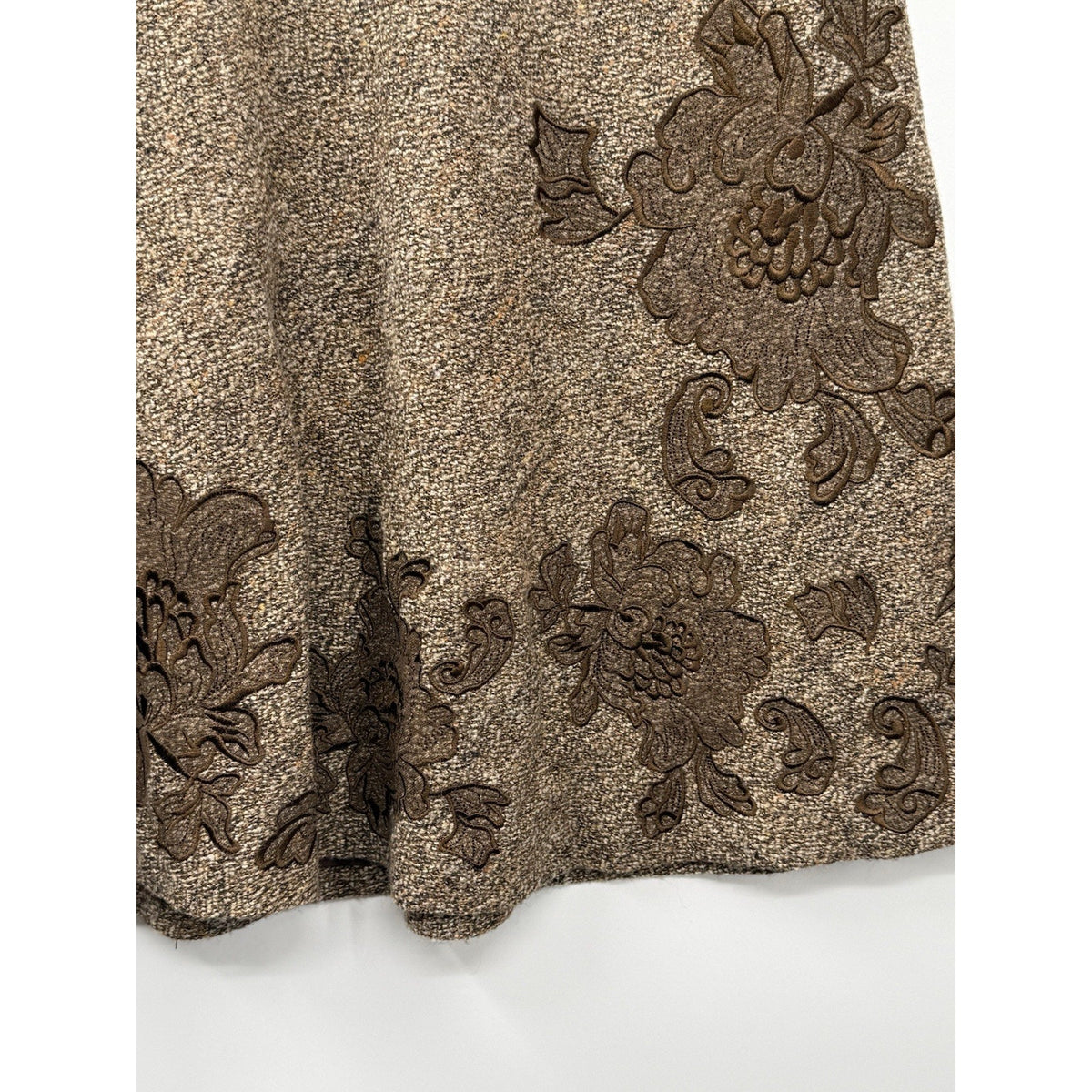 Vintage Y2K Express Wool-Blend Floral Embroidered A-Line Skirt (Size 2)