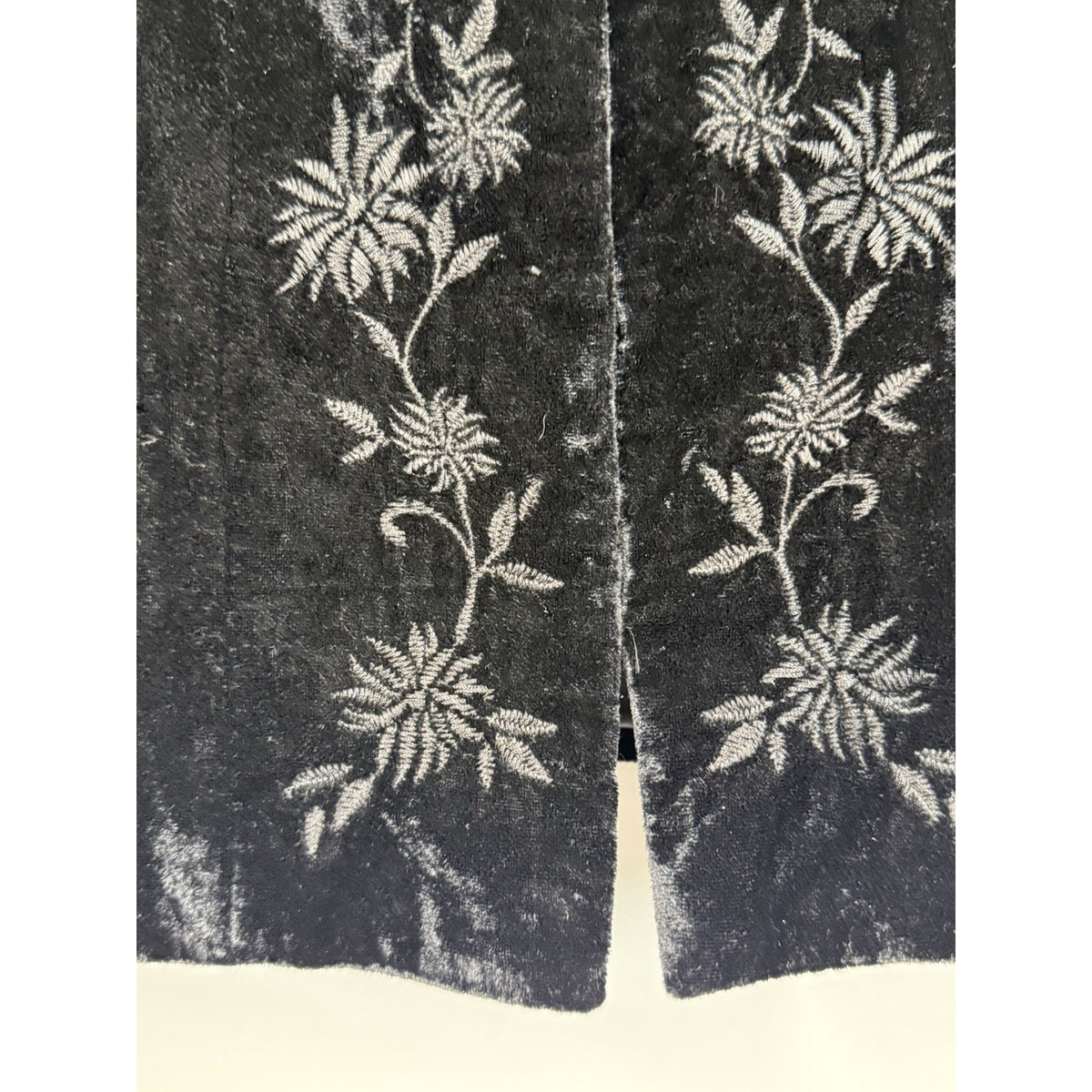 Apt 9 Black Velvet Embroidered Jacket Womens Cropped Gothic Romantic