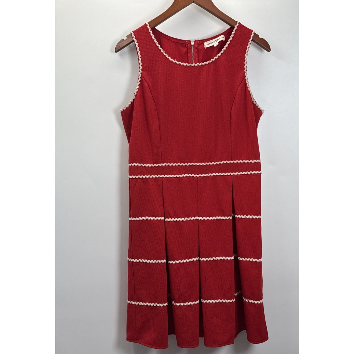 Altar’d State sleeveless red Dress ric rac trim detail Women Sz Large