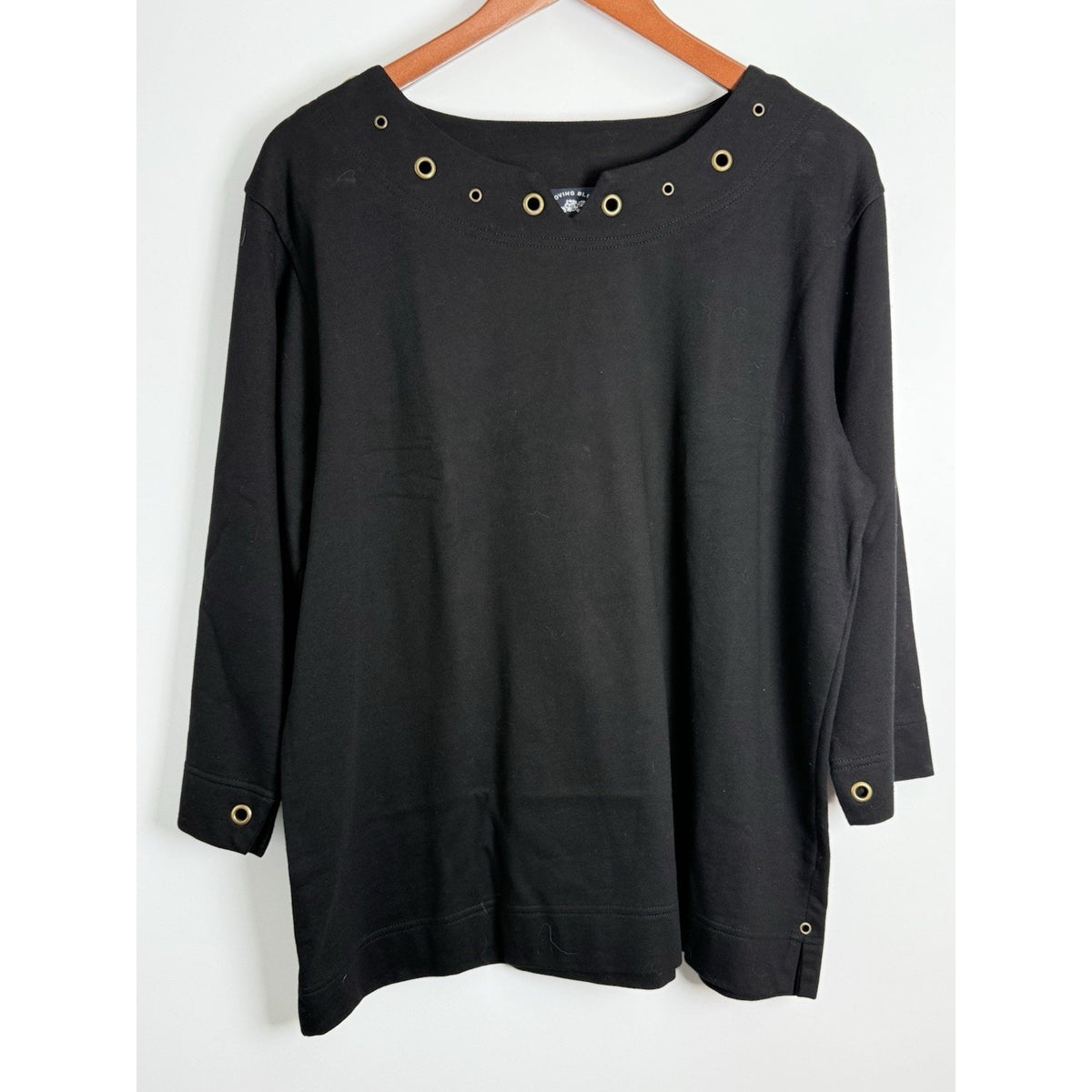 Moving Bleu Designers Originals Black Grommet Neck Top Women’s XL 3/4 Sleeve