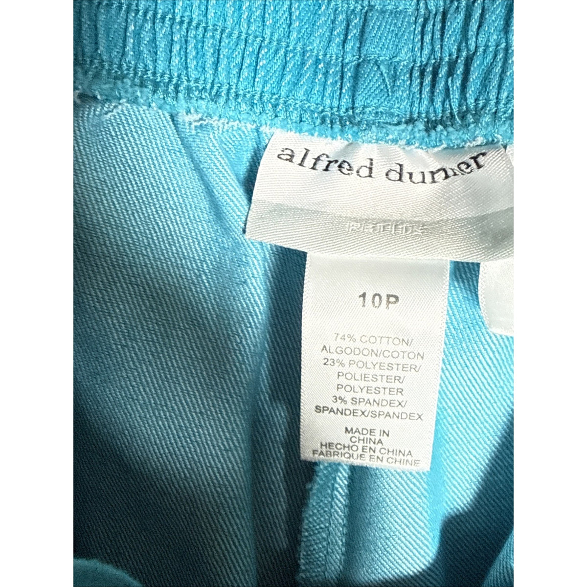 Alfred Dunner Petite 10P Turquoise Stretch Denim Jeans PullOn Straight Leg Pants