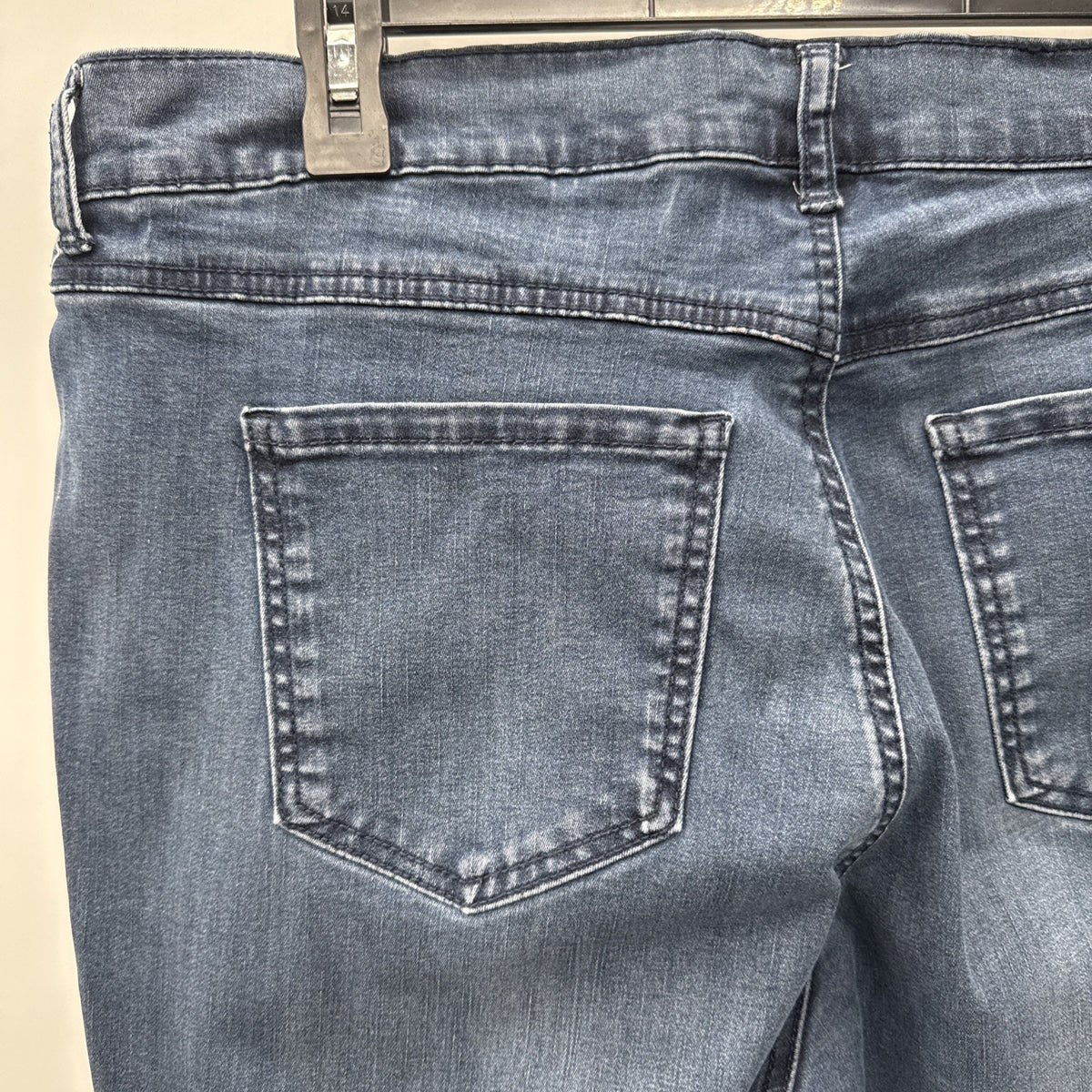 Terra& Sky Jeans Women’s Sz 18W Straight Leg 5 Pocket Med Wash Casual Pants